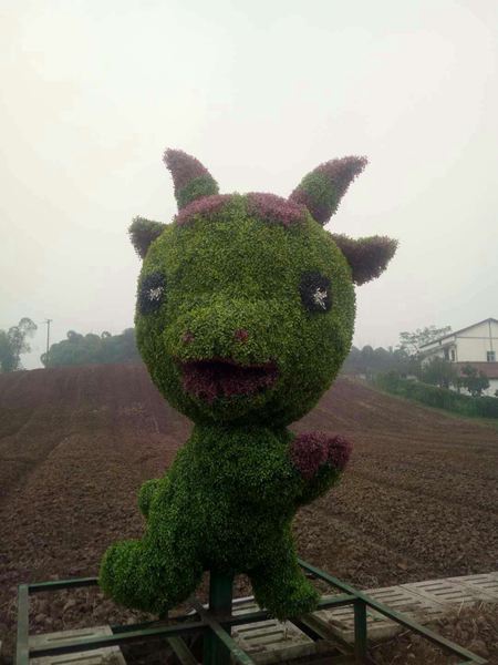 仿真绿雕